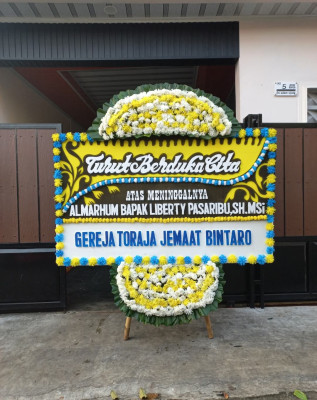 Papan Bunga Duka di Tagalaya